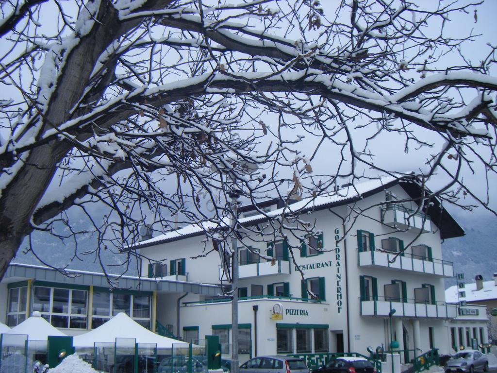 Hotel-Restaurant-Pizzeria Goldrainerhof מראה חיצוני תמונה