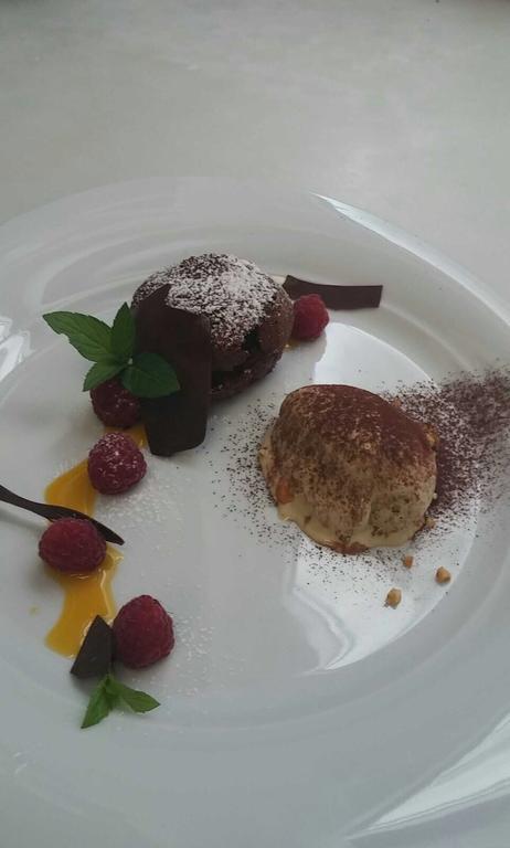 Hotel-Restaurant-Pizzeria Goldrainerhof מראה חיצוני תמונה
